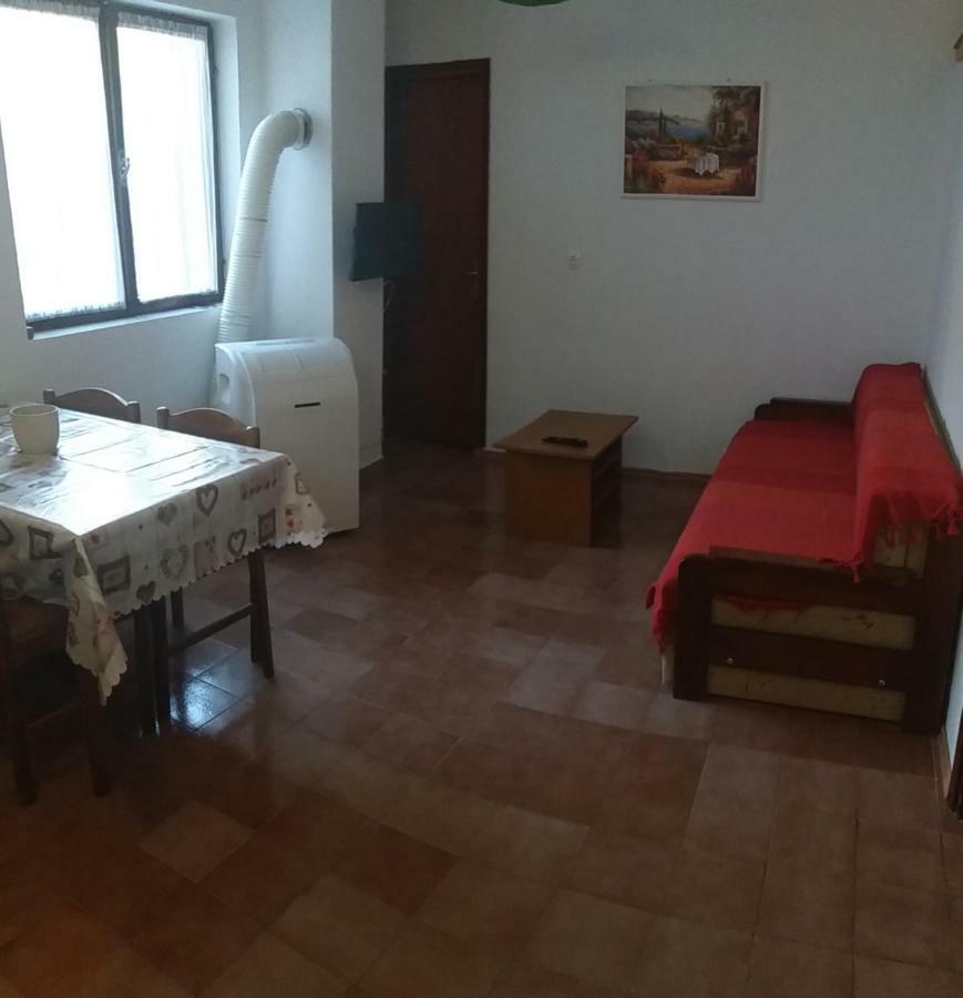 Apartment Ante Свети-Юрай Экстерьер фото